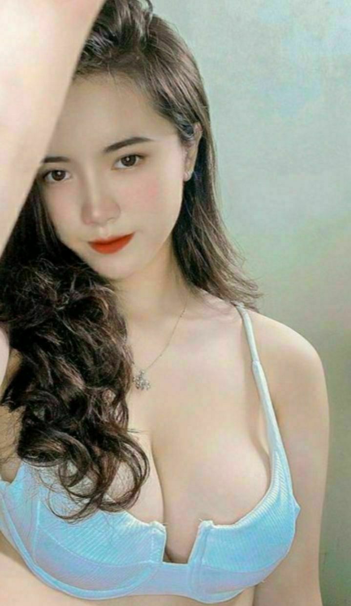 性感紧身裤少女⭕❌❌美女脱到一件不留直播